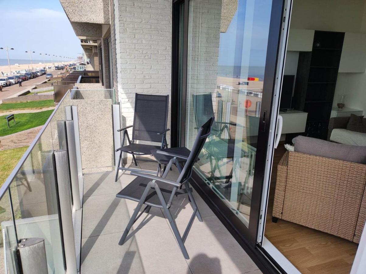 North Sea View Studio With Parking Middelkerke Exterior photo