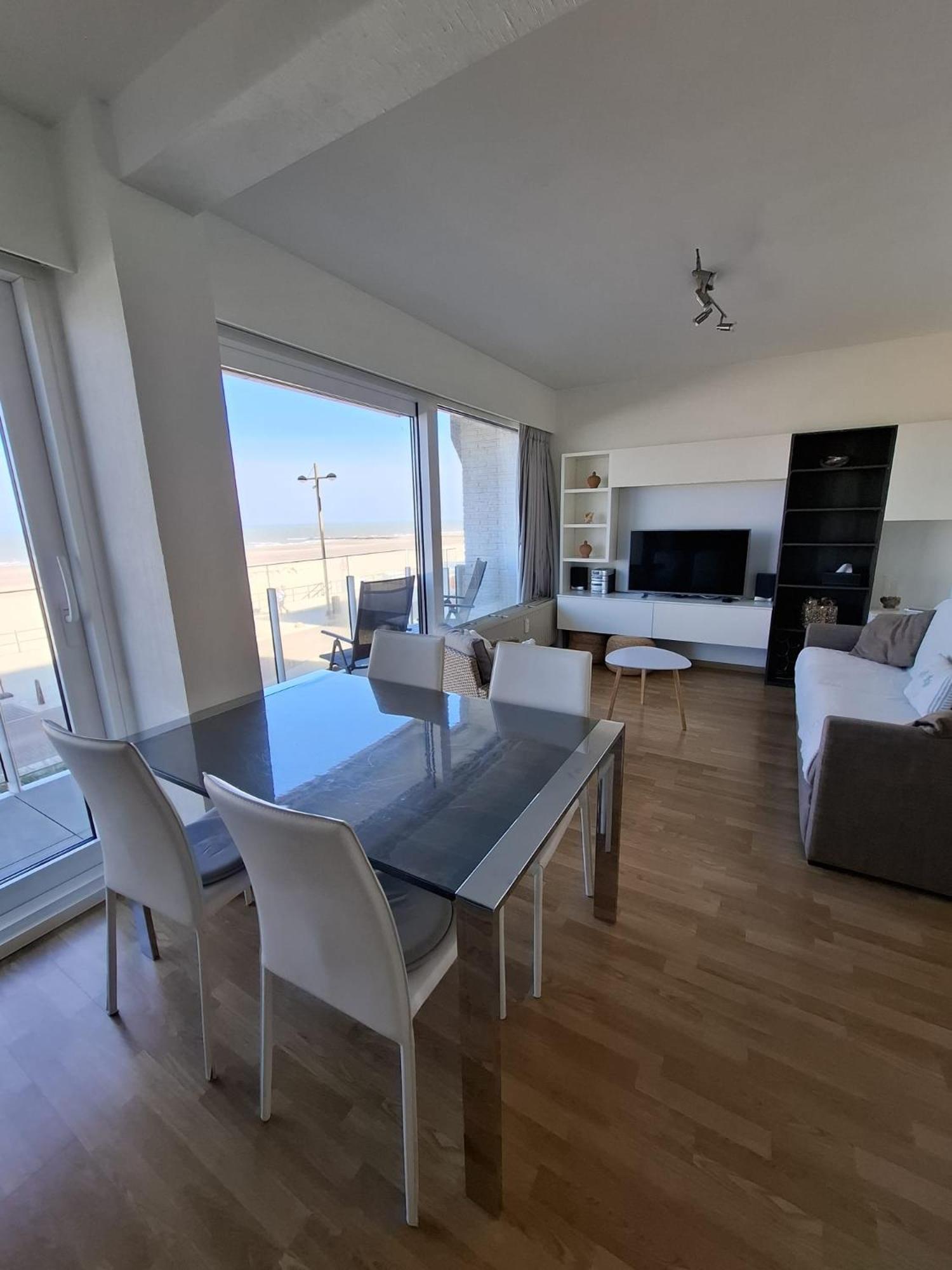 North Sea View Studio With Parking Middelkerke Exterior photo